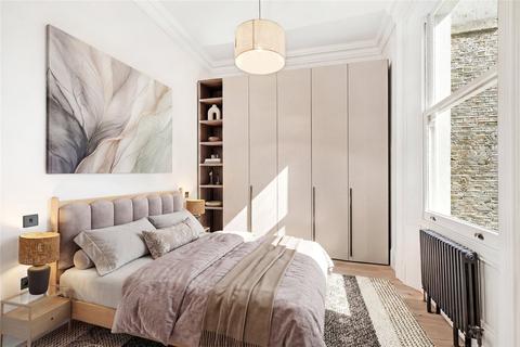 3 bedroom apartment to rent, Earl's Court Square, London, SW5