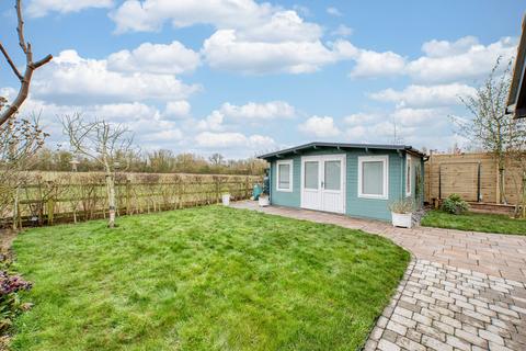 4 bedroom detached house for sale, High Road, Diss IP22