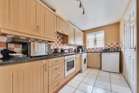 undefined, The Oaks, Carterton, Oxfordshire, OX18