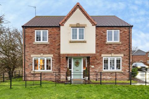 4 bedroom detached house for sale, Cape Drive, Hull, HU10