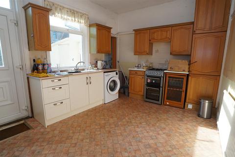 2 bedroom terraced bungalow for sale, Hawes Mount, Little Horton, Bradford