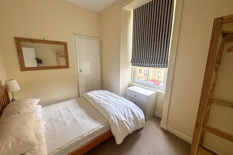 1 bedroom apartment to rent, Albert Street, Edinburgh, EH7