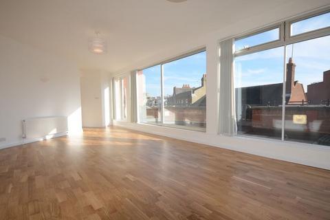undefined, Queen Annes Court, Peascod Street, Windsor, SL4