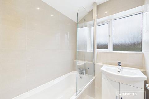 3 bedroom apartment for sale, Great North Way, London NW4