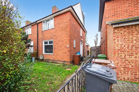5 bedroom terraced house for sale, Lodge Avenue, Dagenham, RM8