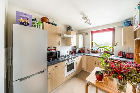 1 bedroom flat for sale, Alexandra Avenue, Rayners Lane, HA2 9DX