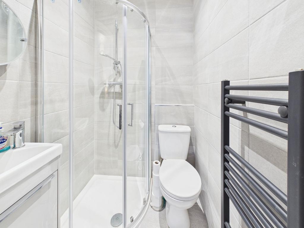 Ensuite Shower Room