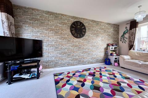 3 bedroom semi-detached house for sale, Larch Way, Red Lodge, Bury St. Edmunds