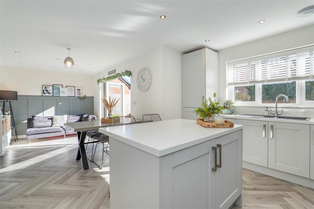 Kitchen/Breakfast Room/Diner