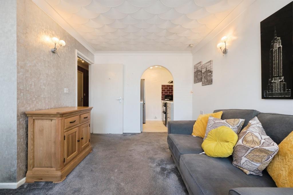Bitterne Road East, Southampton - View 5