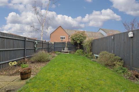 3 bedroom end of terrace house for sale, Signal Close, Henlow SG16