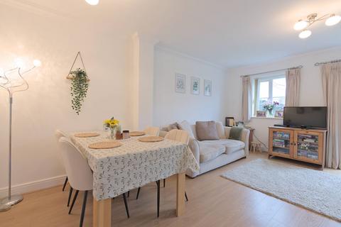 3 bedroom end of terrace house for sale, Signal Close, Henlow SG16