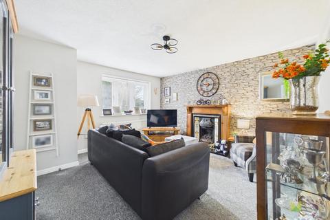3 bedroom detached house for sale, Crampton Court, Oswestry