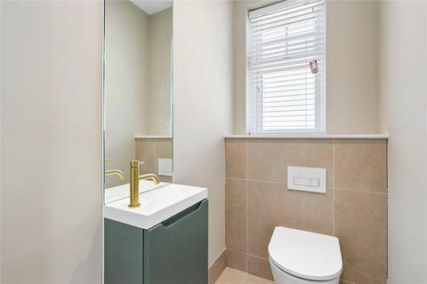 undefined, Beverley Close, Weybridge, KT13