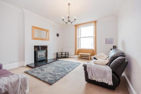2 bedroom flat to rent, 3217L Leith Walk, Edinburgh, EH6 8LX