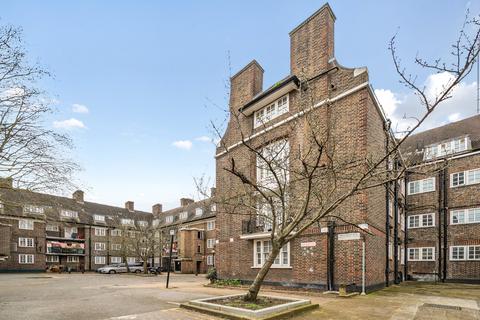 Riverside Gardens, Hammersmith, W6
