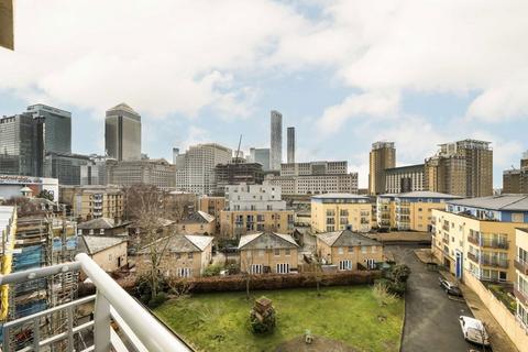 2 bedroom flat for sale, Premiere Place, London E14