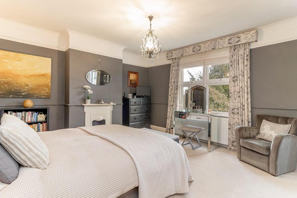 Master Bedroom - A.jpg