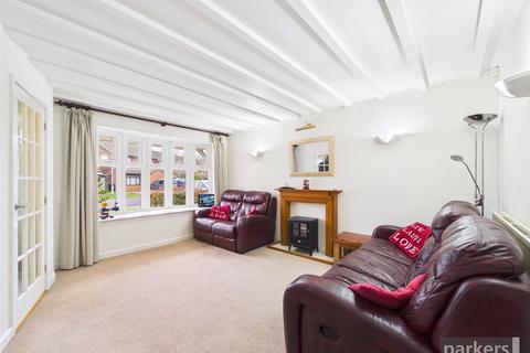 4 bedroom detached house for sale, Vickers Close, Berkshire RG5