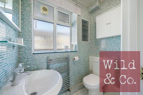 1 bedroom flat for sale, Glenarm Road, Hackney