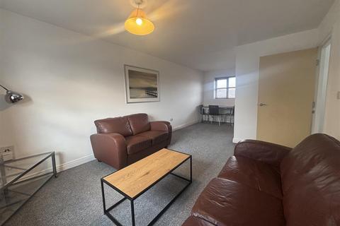 2 bedroom apartment for sale, Benchill Road, Sharston, Manchester