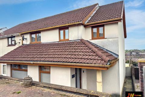 undefined, Lansbury Avenue, Cefn Hengoed CF82