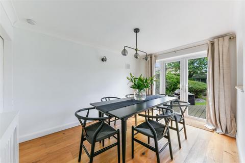 undefined, Grand Drive, Raynes Park SW20