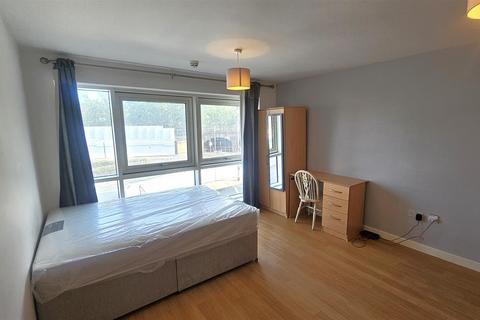 undefined, The Round House, Gunwharf