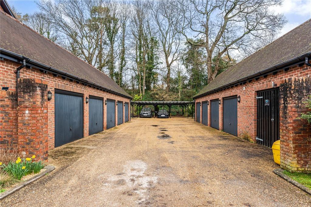 Garage Block