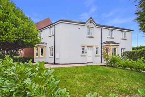 3 bedroom semi-detached house for sale, Hardwick Drive, Gwersyllt, Wrexham