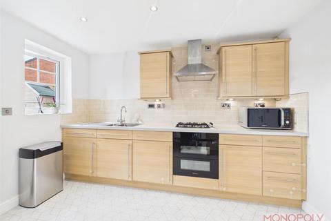 3 bedroom semi-detached house for sale, Hardwick Drive, Gwersyllt, Wrexham