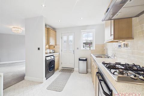 3 bedroom semi-detached house for sale, Hardwick Drive, Gwersyllt, Wrexham