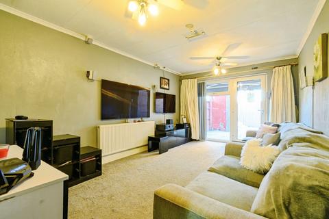 2 bedroom terraced house for sale, Abbey Close, Radcliffe/Manchester, M26