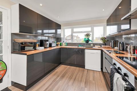 3 bedroom semi-detached house for sale, Beldam Avenue, Royston SG8