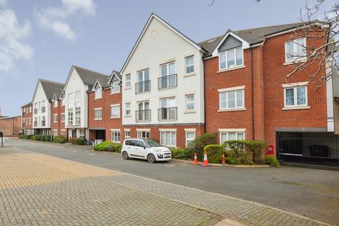 2 bedroom flat for sale, White Ladies Close, Worcester