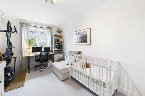 2 bedroom apartment to rent, Trematon Place, Teddington