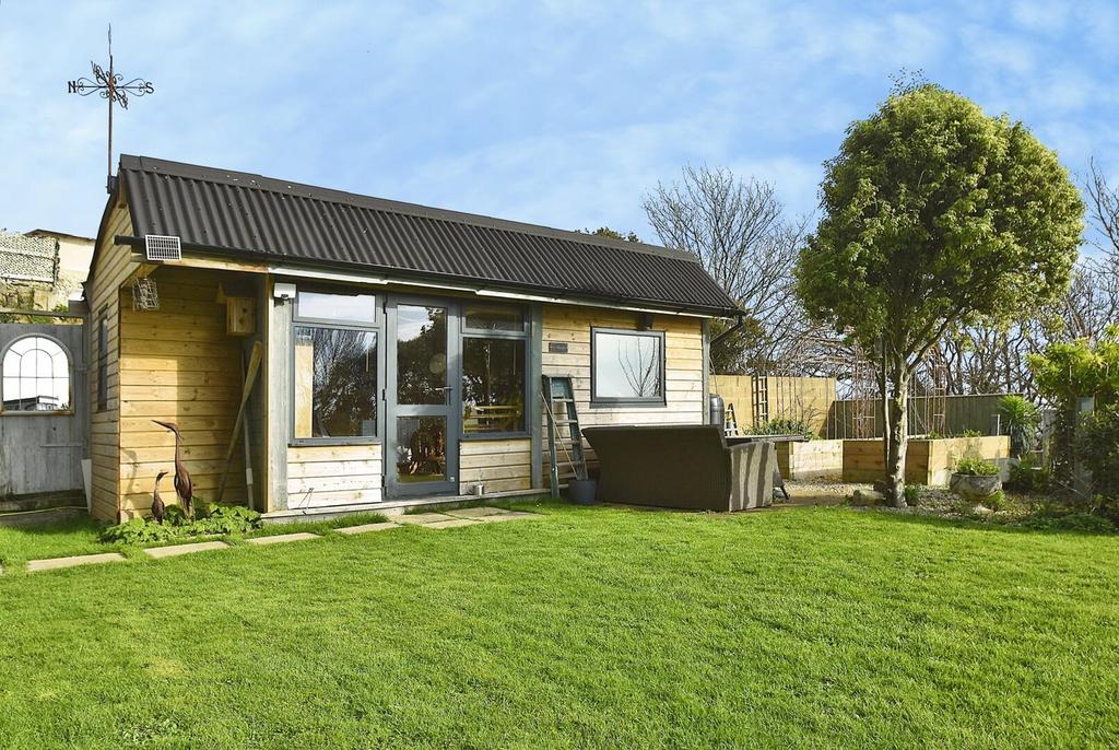 Outbuilding