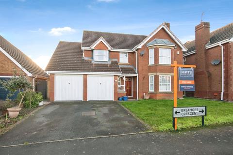 4 bedroom detached house for sale, Breamore Crescent, Dudley