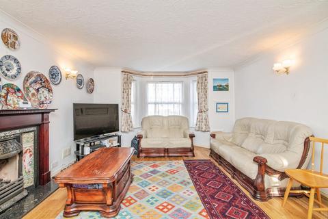 4 bedroom detached house for sale, Breamore Crescent, Dudley