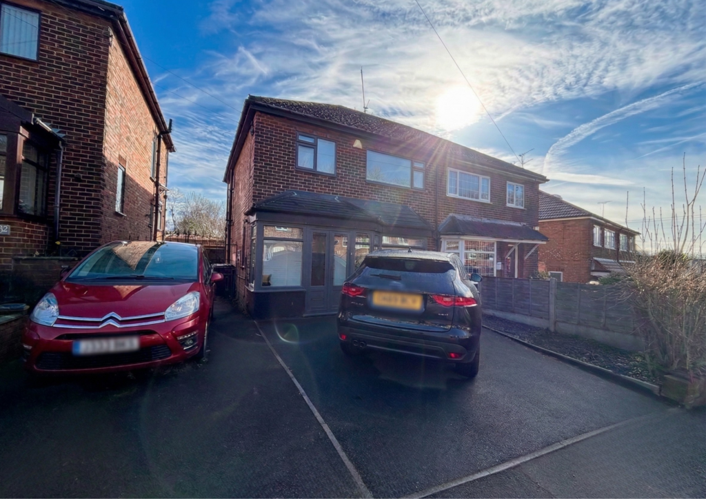 Mountside Crescent, Prestwich, M25 3 JH