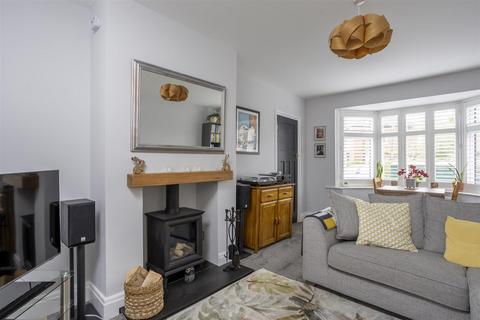 3 bedroom terraced house for sale, Lesley Avenue, York