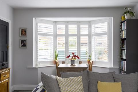 3 bedroom terraced house for sale, Lesley Avenue, York
