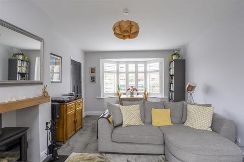 3 bedroom terraced house for sale, Lesley Avenue, York