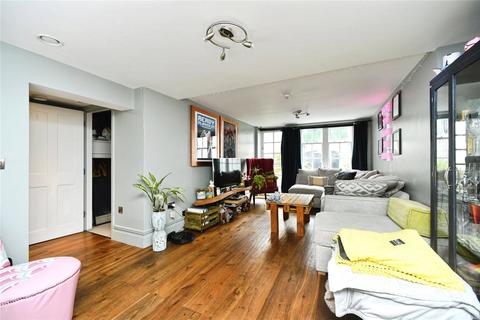 2 bedroom flat for sale, Old Steine, East Sussex BN1