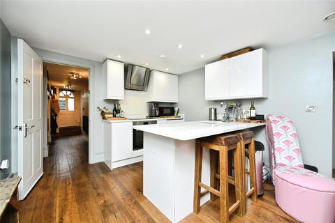 2 bedroom flat for sale, Old Steine, East Sussex BN1