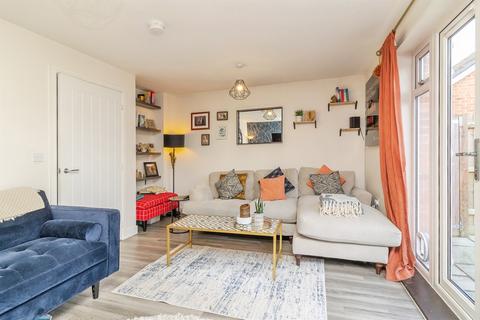 3 bedroom semi-detached house for sale, Rutherford Crescent, Leighton Buzzard