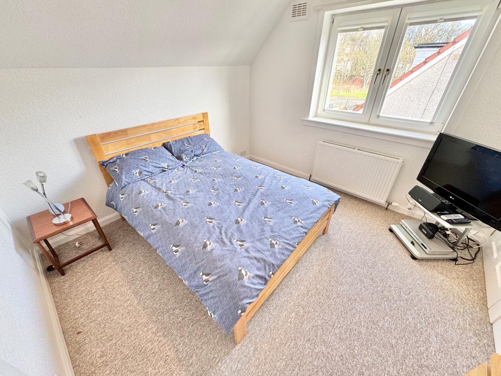 Lynn Drive bed 2