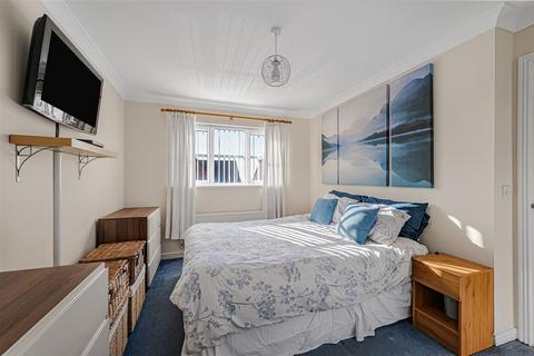 3 bedroom detached house for sale, Hill Top Way, Newhaven