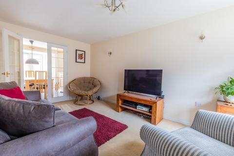 undefined, Heol Y Brenin, Penarth CF64