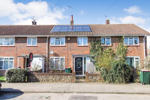 3 bedroom terraced house for sale, Martyrs Avenue, Crawley, West Sussex. RH11 7RX